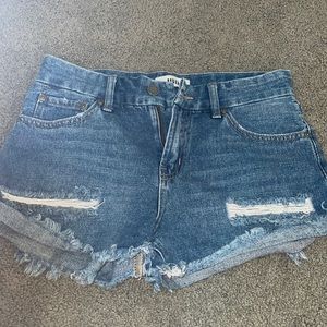 Jean shorts!!